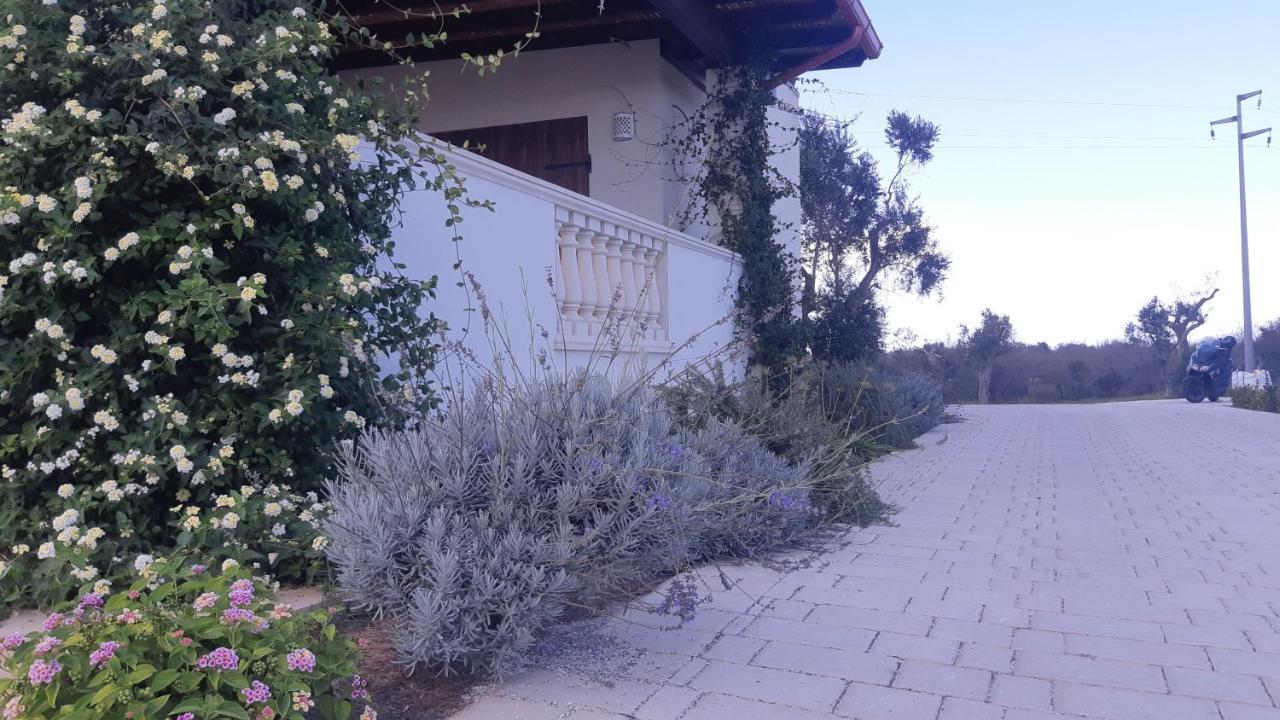 Mariam Holiday House Отранто Экстерьер фото